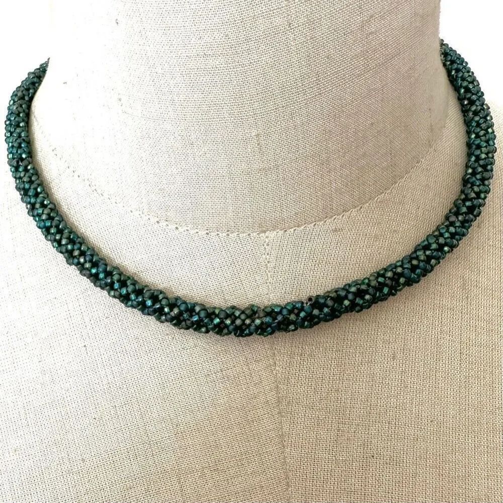 Green seed beaded rope necklace